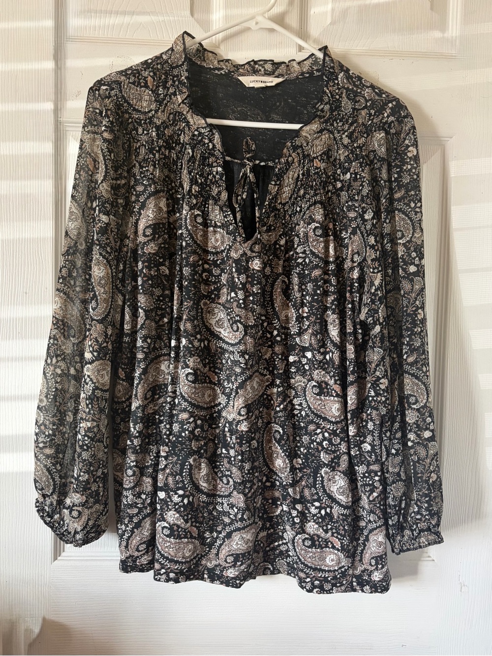 Lucky Brand Black and Beige Paisley Tie-Neck Blouse Sz XL